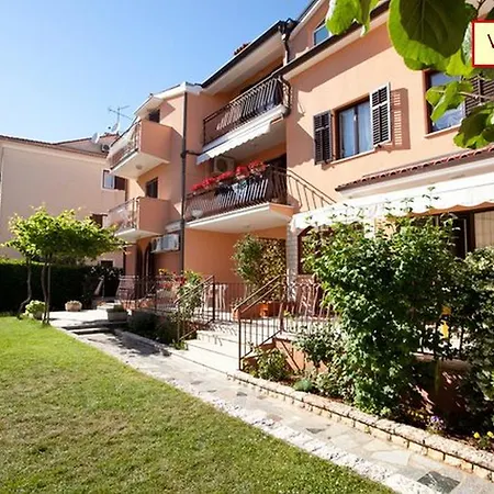 Apartament Alice *