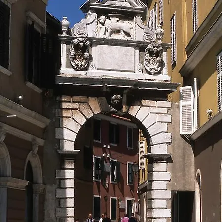 Apartament Alice *