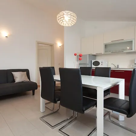 Apartament Alice