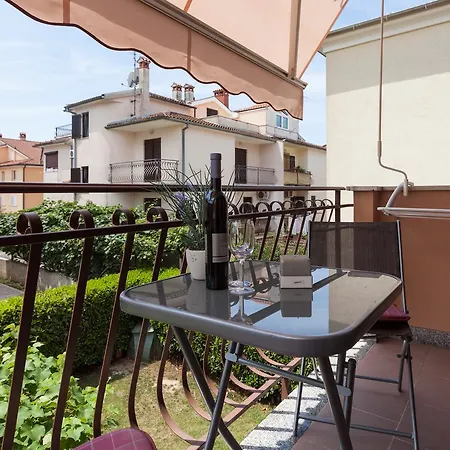 Apartament Alice *