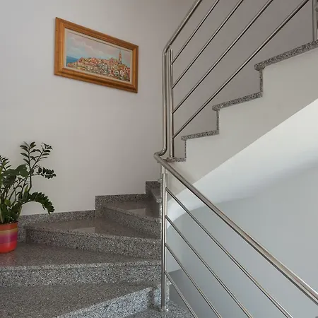 Alice Apartament
